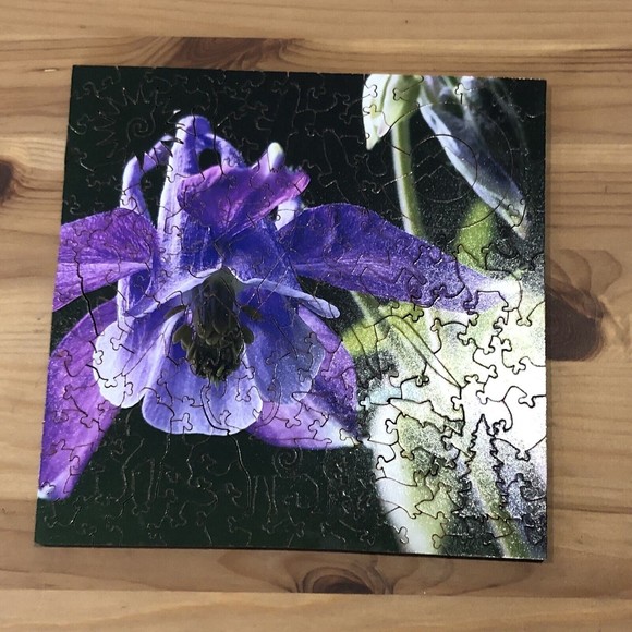 Artistry Wooden Jigsaw Puzzle Columbine Flower 141 Pcs 7.75 x 7.75 Complete USA - Picture 4 of 10